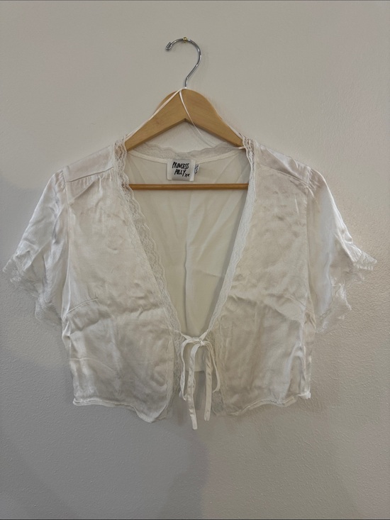 Princess Polly Tops - Princess Polly White Lace-Trim Tie-Front Crop Blouse